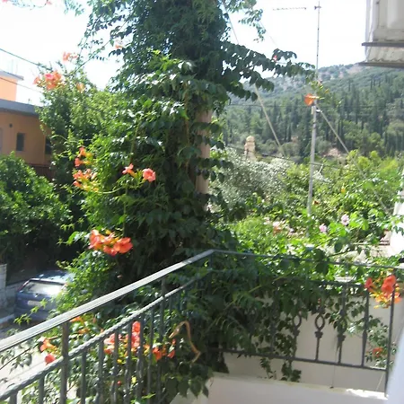 Gianno's 2*