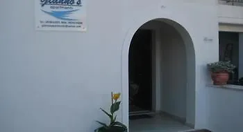 Gianno's 2* Agia Efimia
