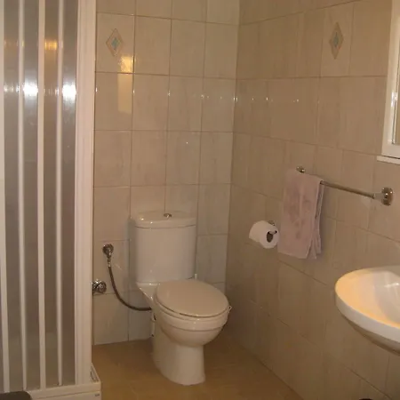 Gianno's Hotel